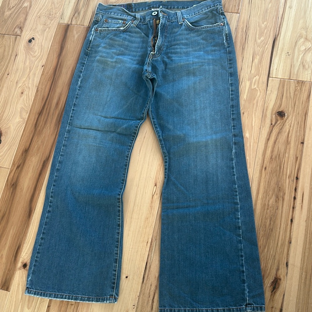 Lucky Jeans